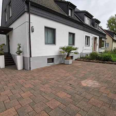 Apartment Bei Der Palme Mit Sauna Moeglichkeit Düsseldorf Eksteriør billede
