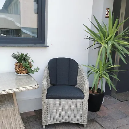 Apartment Bei Der Palme Mit Sauna Moeglichkeit Düsseldorf Eksteriør billede